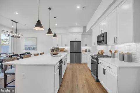 117 River Trail Circle Unit 9, King Of Prussia, PA 19406