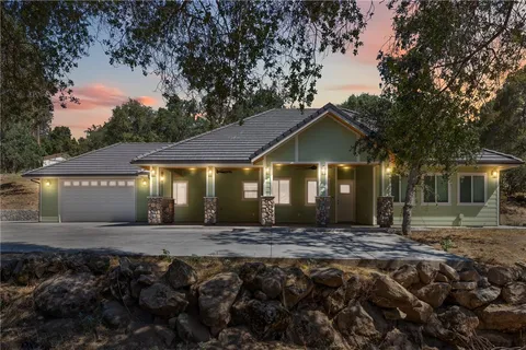 31218 N Dome Drive, Coarsegold, CA 93614