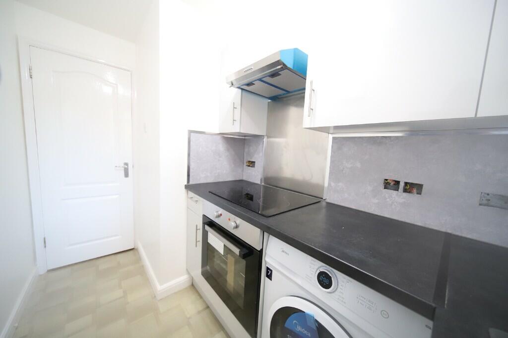 Additional image 13 of Walsingham Close, Hatfield, Hertfordshire, AL10