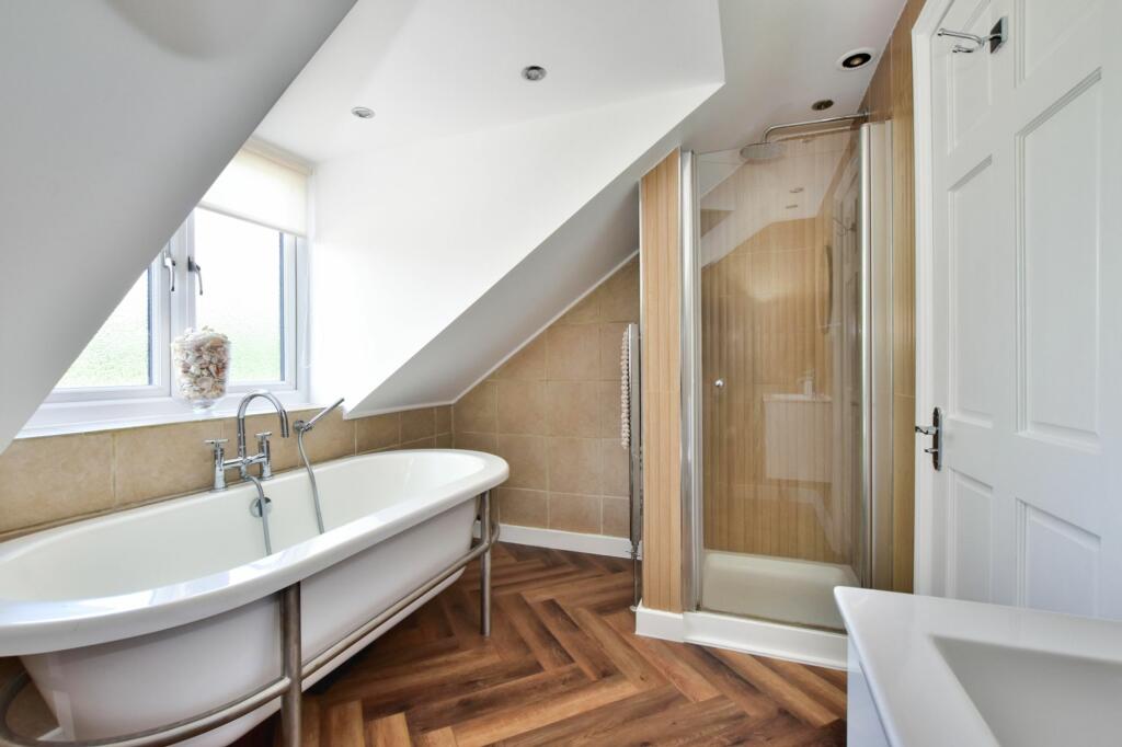 Additional image 8 of Newlyn Close, Bricket Wood, AL2