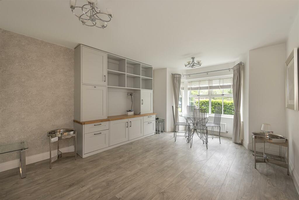 Additional image 11 of Southdown Road, Harpenden