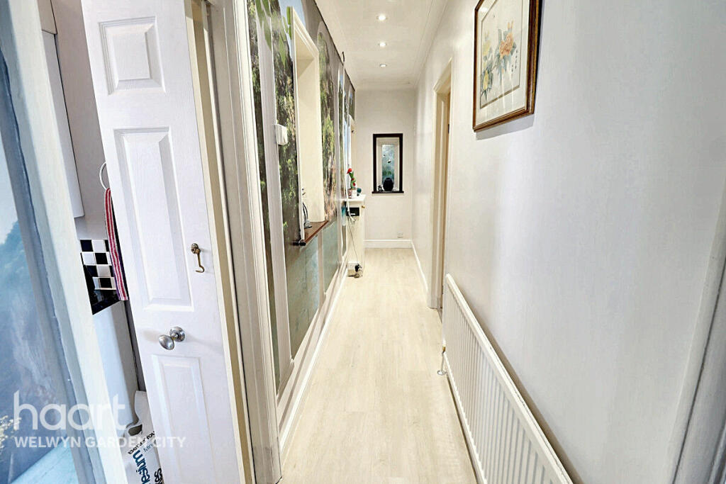 Additional image 17 of Mardley Avenue, Welwyn