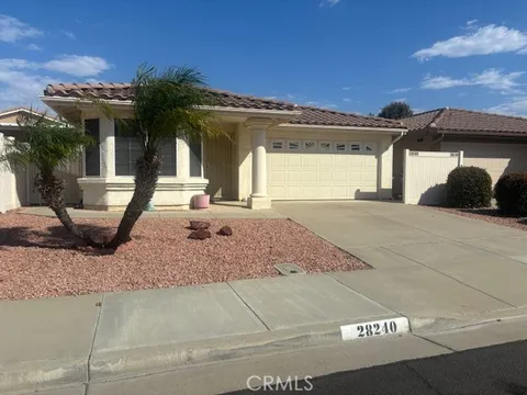 28240 Calle Lustrosos, Menifee, CA 92585