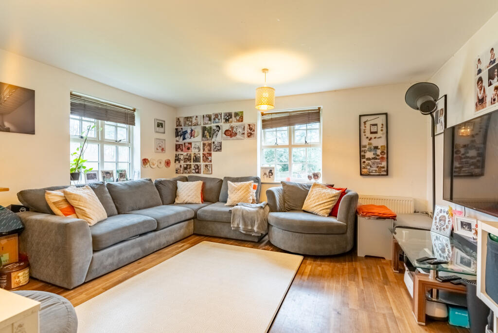 Additional image 17 of Walter Slade Court, Napsbury Park, St. Albans, Hertfordshire, AL2