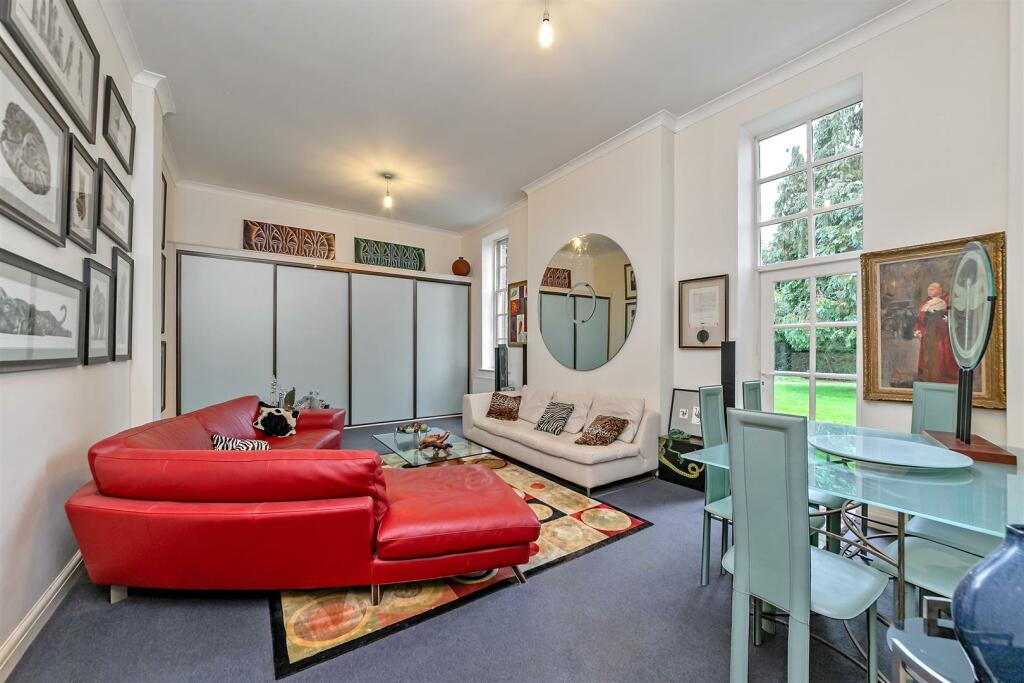 Additional image 11 of Great Leys Court, Beningfield Drive, London Colney, St. Albans