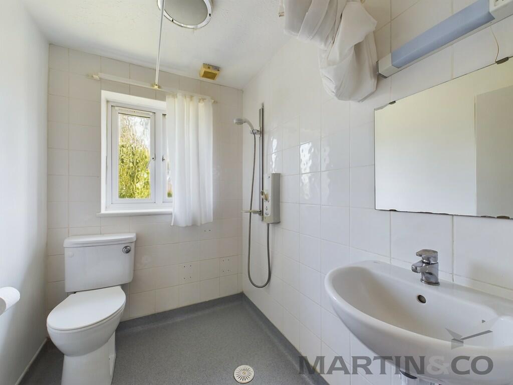 Additional image 7 of Larks Ridge, Watford Road