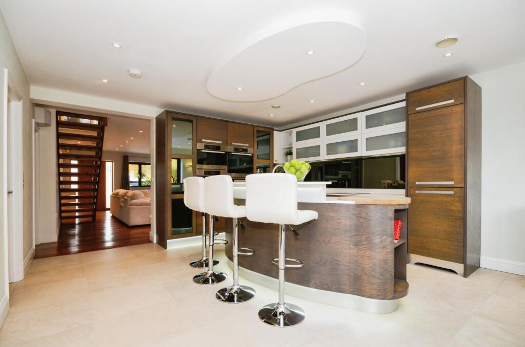 Additional image 7 of Bucknalls Drive, St. Albans, AL2