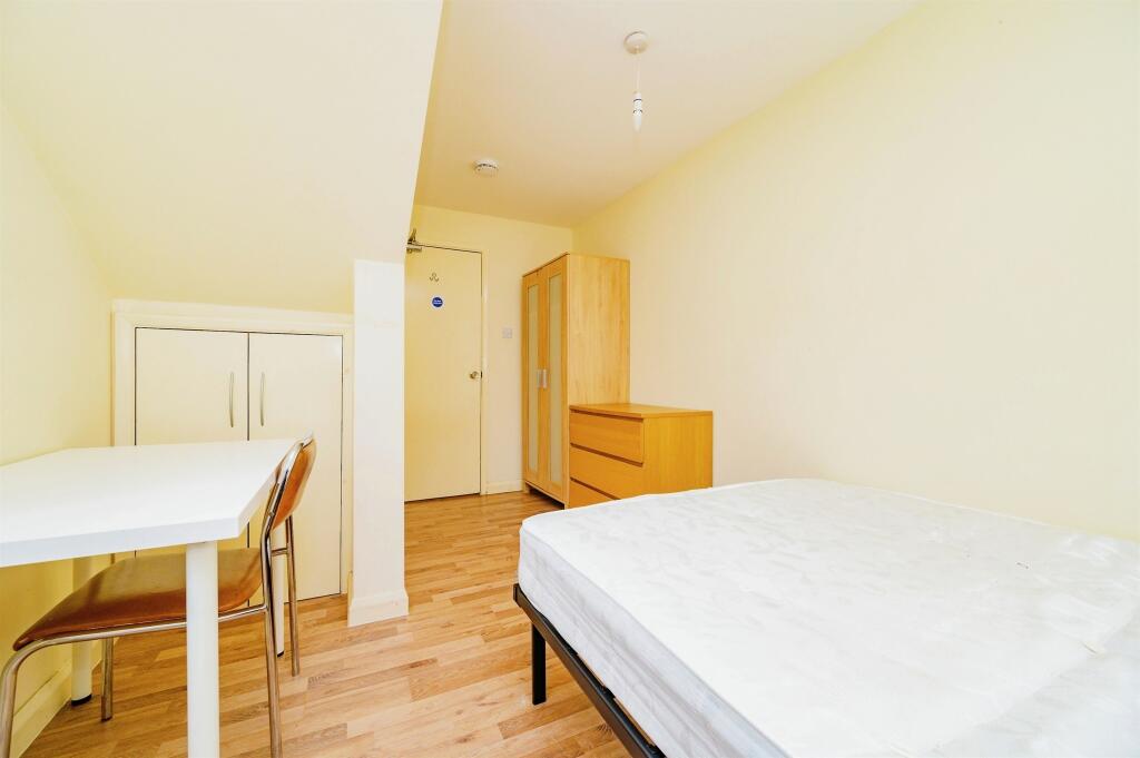 Additional image 14 of Scholars Walk, Hatfield