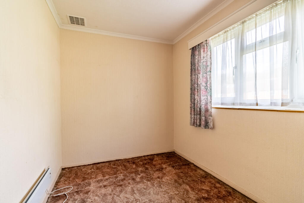 Additional image 6 of How Wood, Park Street, St. Albans, Hertfordshire, AL2