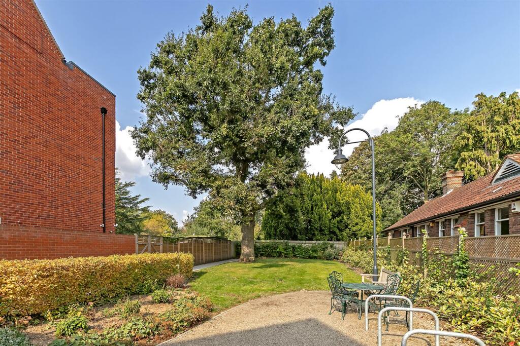 Additional image 40 of City Centre, St. Albans
