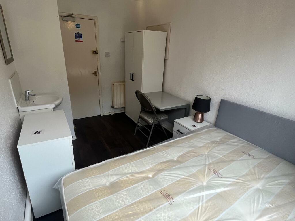 Additional image 3 of Wood Close, Hatfield, AL10