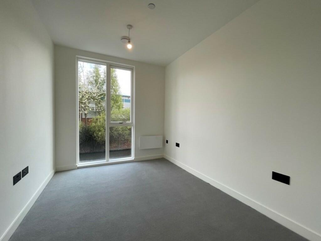 Additional image 9 of South Loop Square, Birmingham