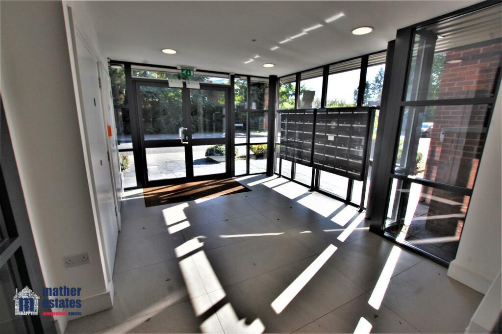 Additional image 10 of Great North Road, Hatfield