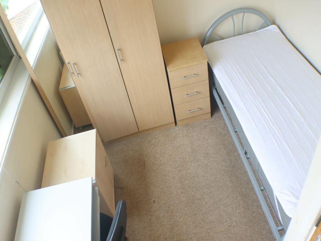 Additional image 6 of Bishops Rise, Hatfield, Hertfordshire