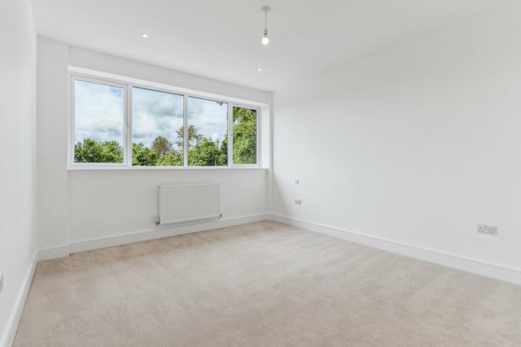 Additional image 7 of Vaughan Road, Harpenden, AL5