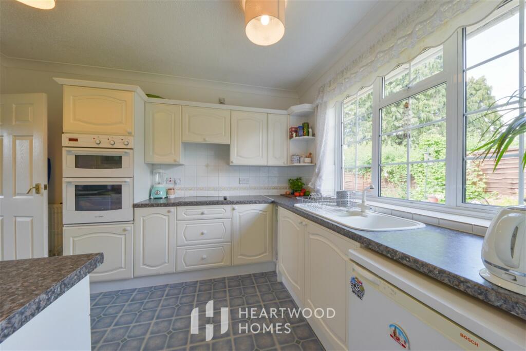 Additional image 7 of Tippendell Lane, Park Street, St. Albans, AL2 2HD