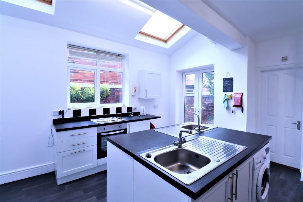 Additional image 2 of Carlyle Road, Birmingham, B16 - ALL BILLS INCLUDED!