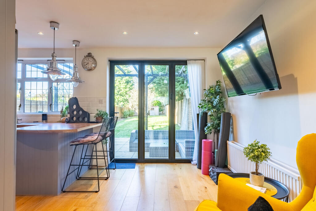 Additional image 18 of White Horse Lane, London Colney, St. Albans, Hertfordshire, AL2