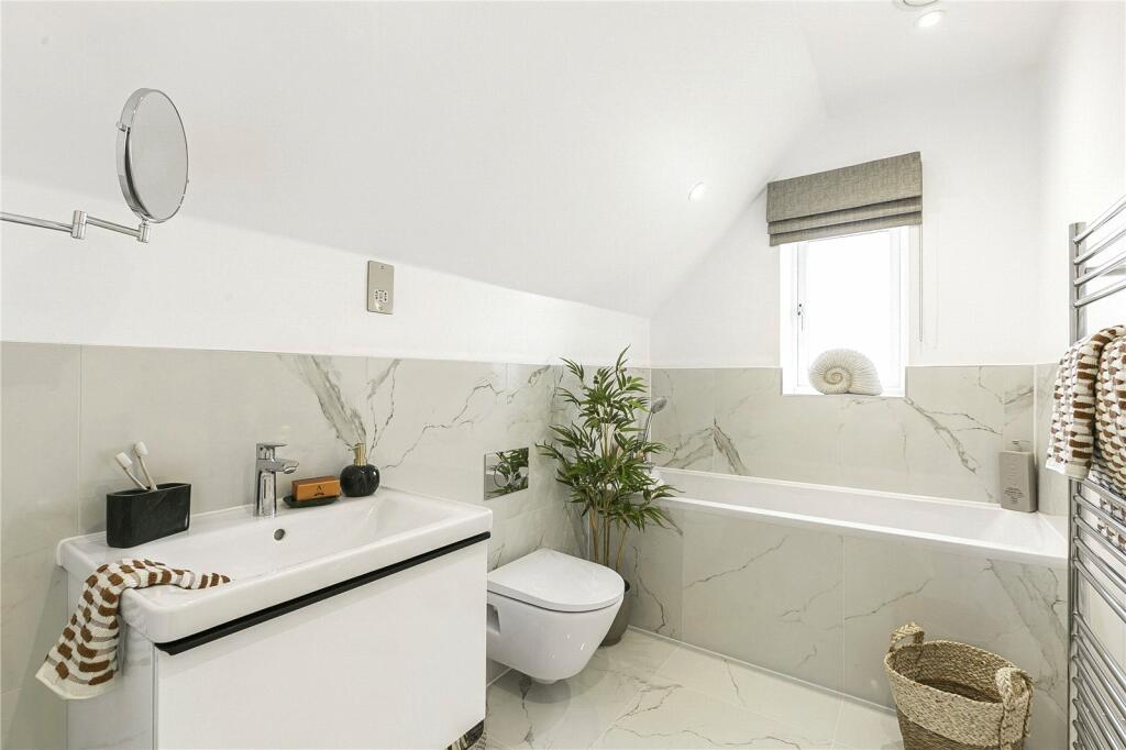 Additional image 9 of Kentish Lane, Essendon, Hertfordshire, AL9