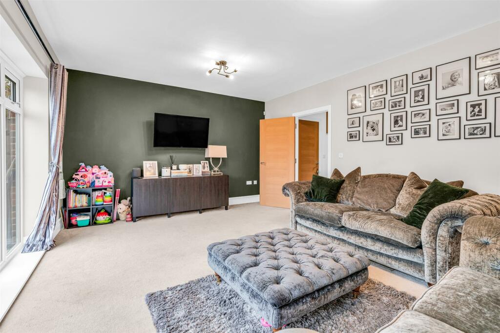 Additional image 9 of Meldrum Court, Welwyn