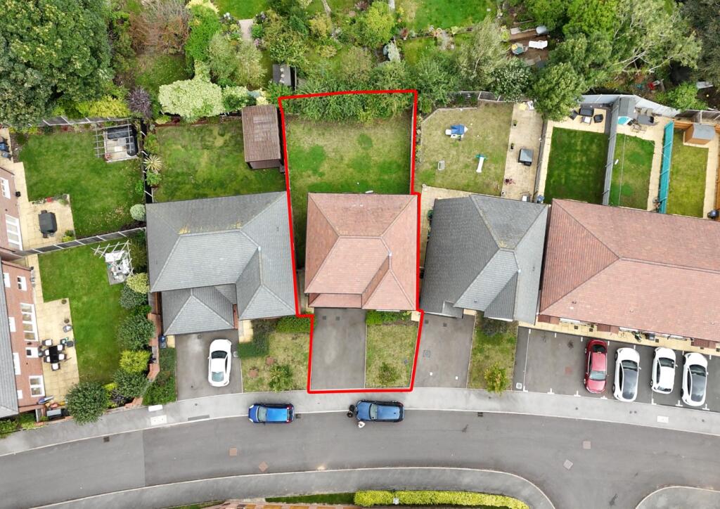 Additional image 25 of Umpire Close, 4 Bed detached in B17 8BD