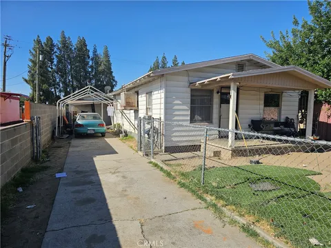 903 Woodrow Avenue, Bakersfield, CA 93308