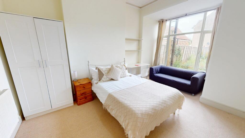 Additional image 7 of 22 Carlyle Road B16 9BJ