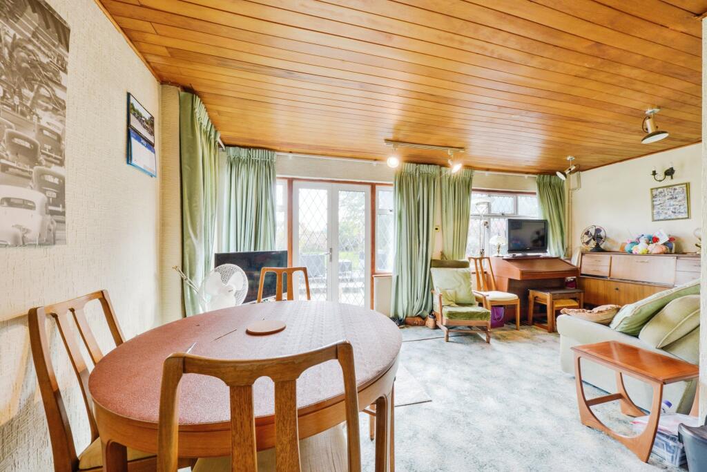 Primary image of Orchard Drive, St. Albans, AL2