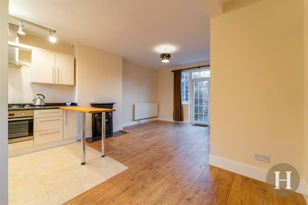 Primary image of North Pathway, Harborne, Birmingham, B17
