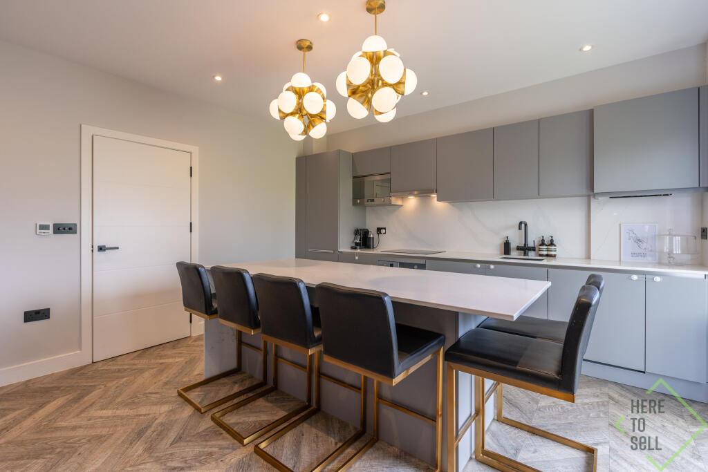 Additional image 8 of Brookmans Place, Brookmans Park, AL9