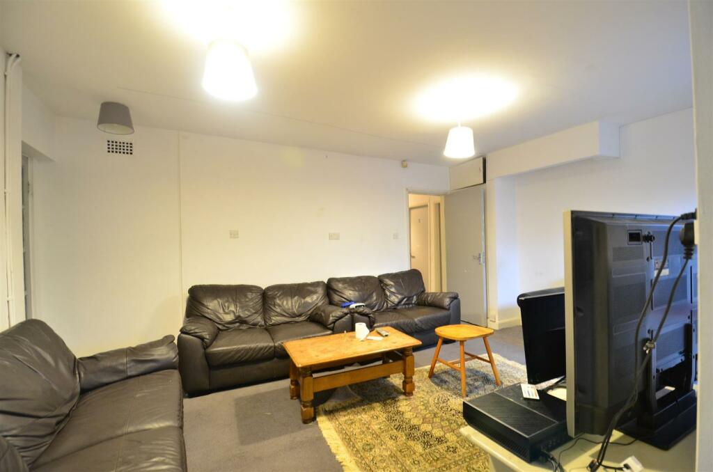 Additional image 12 of Elmdon Rd, Selly Oak, B29 7LF