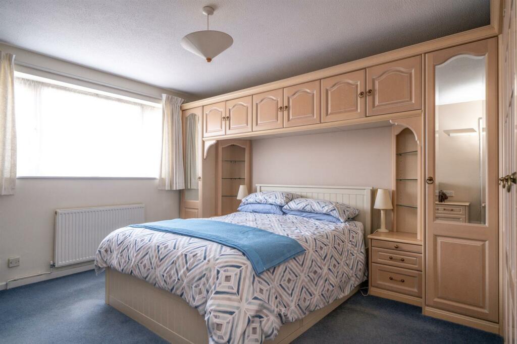 Additional image 17 of Fontmell Close, St. Albans