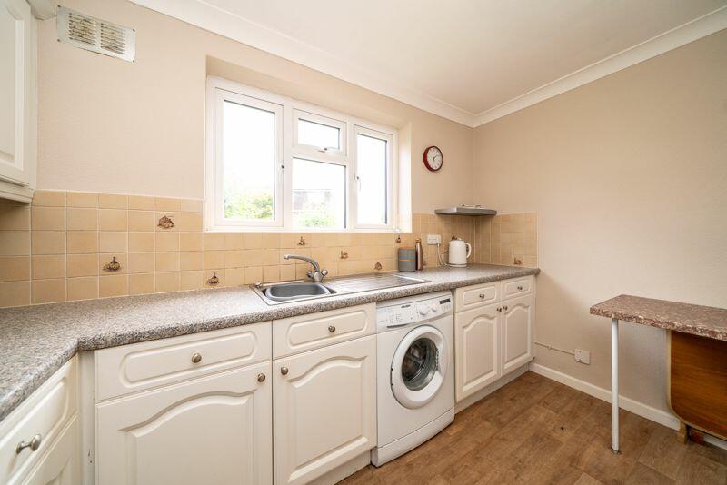Additional image 7 of Parsons Close, Flamstead