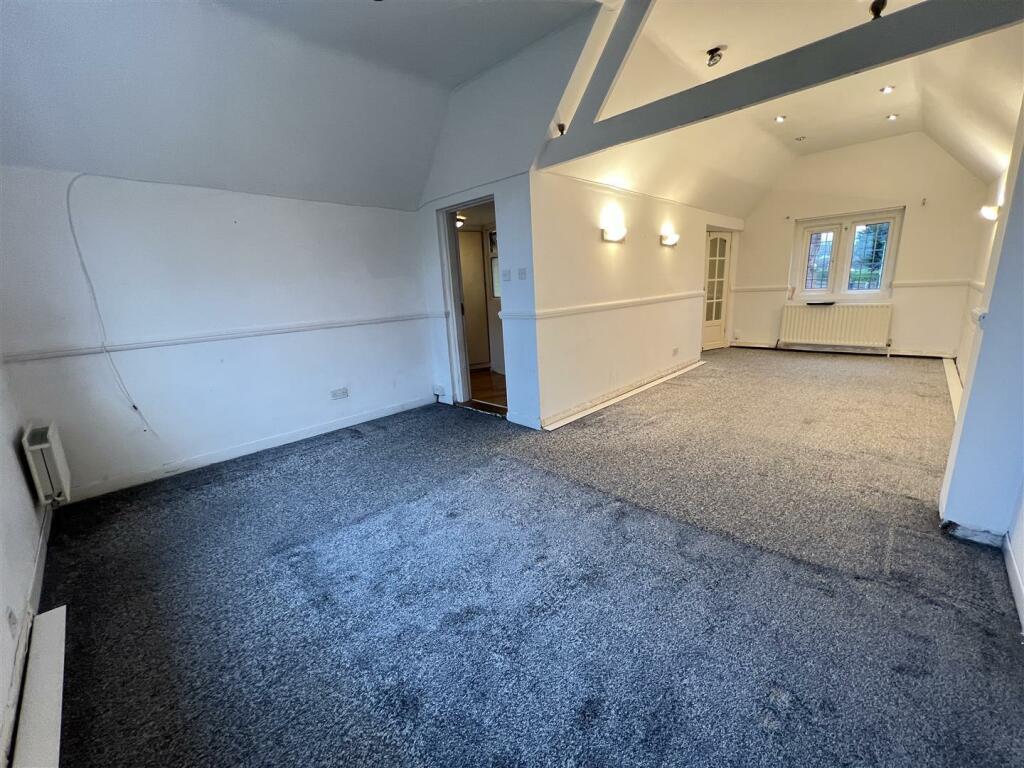 Additional image 28 of Englestede Close, Handsworth Wood, Birmingham