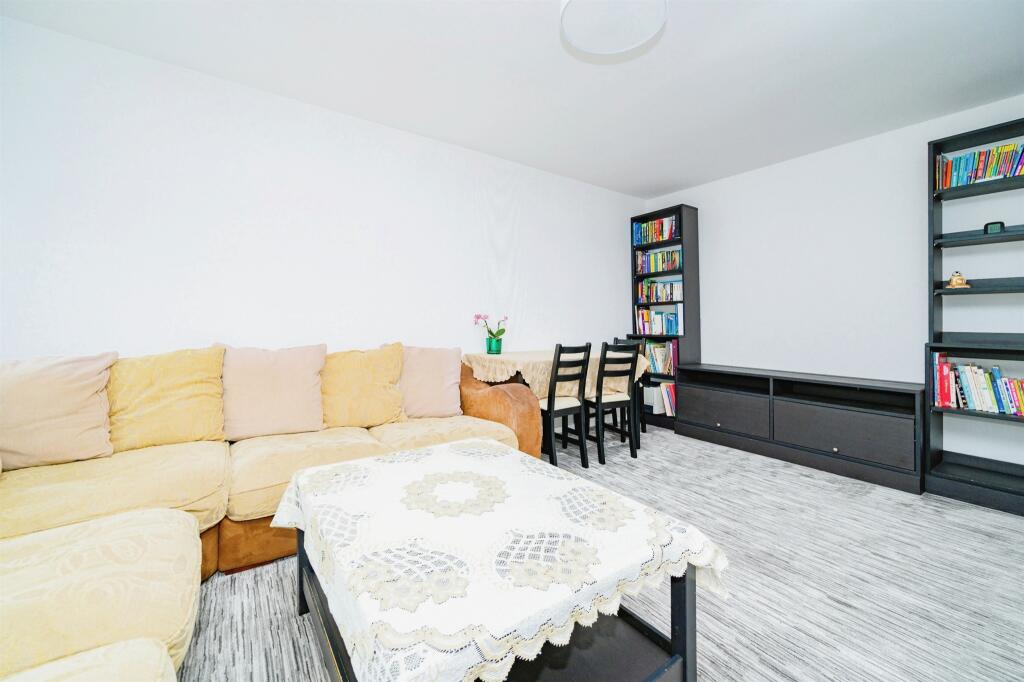 Additional image 5 of Cedar Court, St. Albans