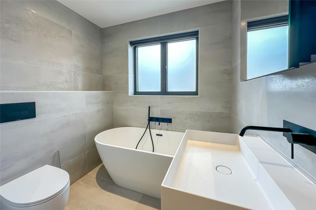 Additional image 5 of Silverwood Barns, St Albans Road, Sandridge, St. Albans, Hertfordshire, AL4