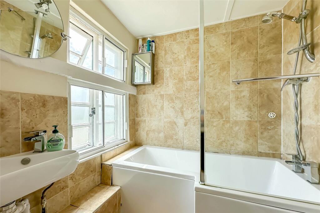 Additional image 7 of Priors Spring House, Little Woodend, Markyate, AL3