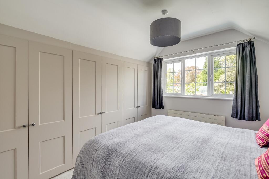 Additional image 17 of Dellcott Close, West Side, Welwyn Garden City, Hertfordshire, AL8