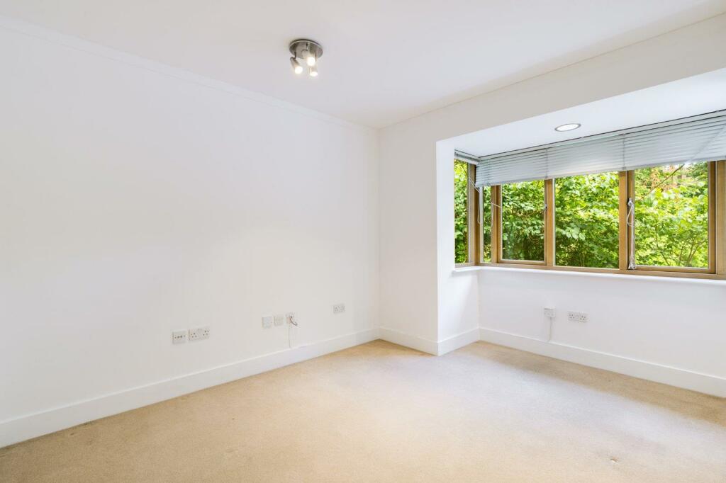 Additional image 19 of Mardley Hill, Welwyn