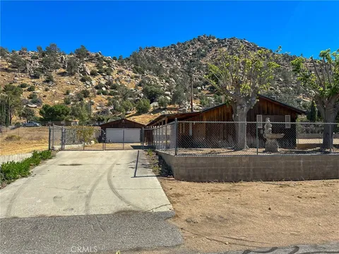 4208 Balboa Street, Lake Isabella, CA 93240