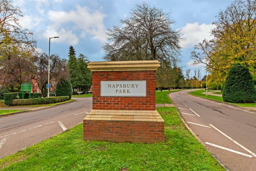 Additional image 27 of The Birches, 47 Azalea Close, St. Albans