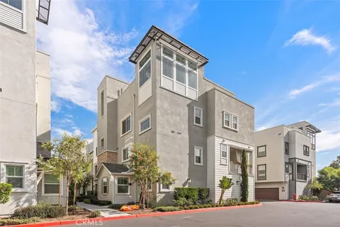 797 S Mosaic Street, Anaheim, CA 92805