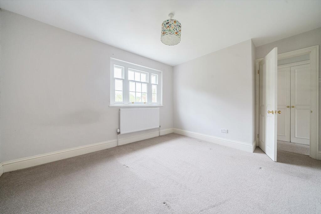 Additional image 12 of St. Michaels Street, St. Albans, Hertfordshire, AL3