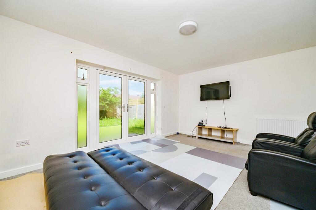 Additional image 5 of Queens Avenue, WELWYN GARDEN CITY