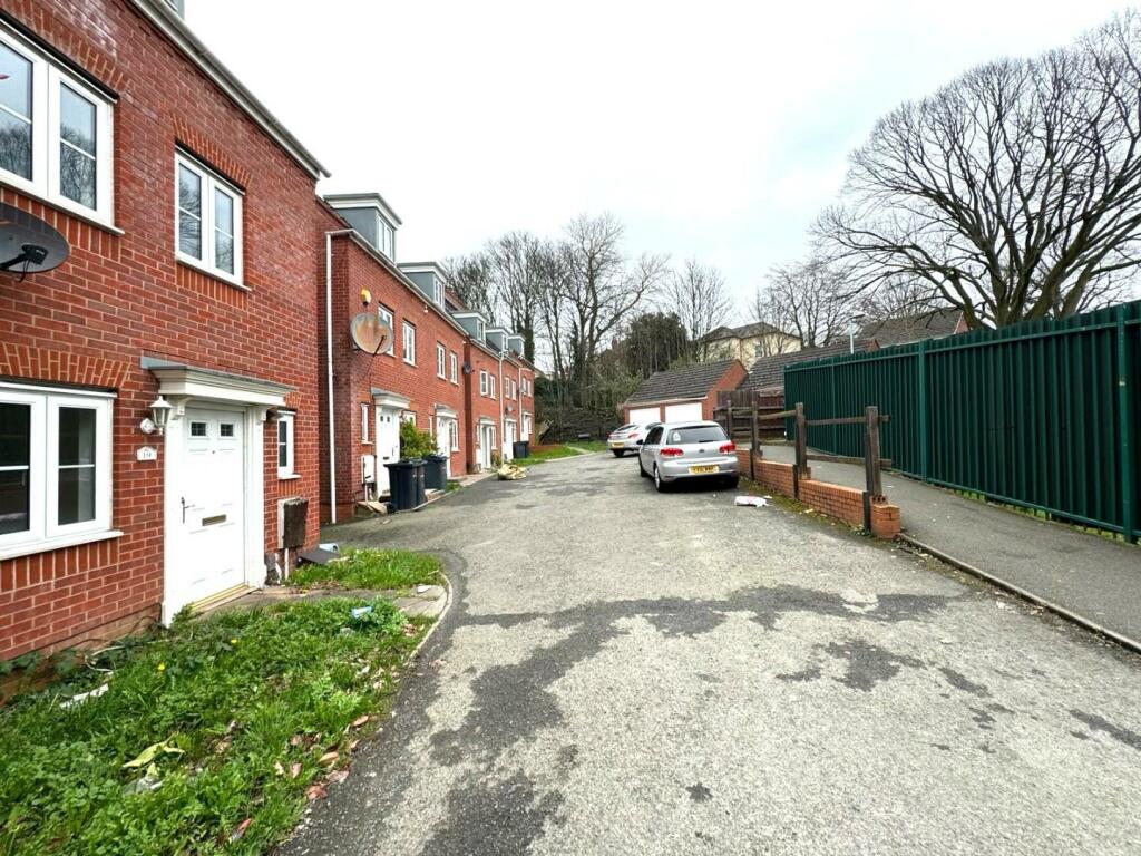Additional image 21 of Scholars Close, Birmingham