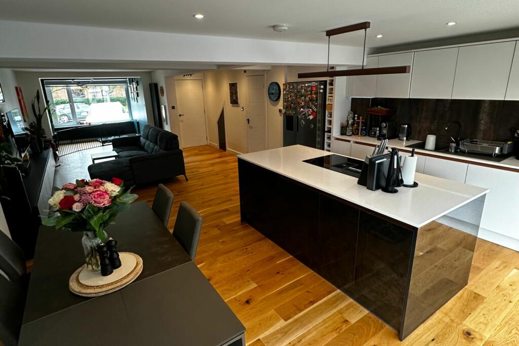 Additional image 24 of Drakes Drive, St. Albans, AL1