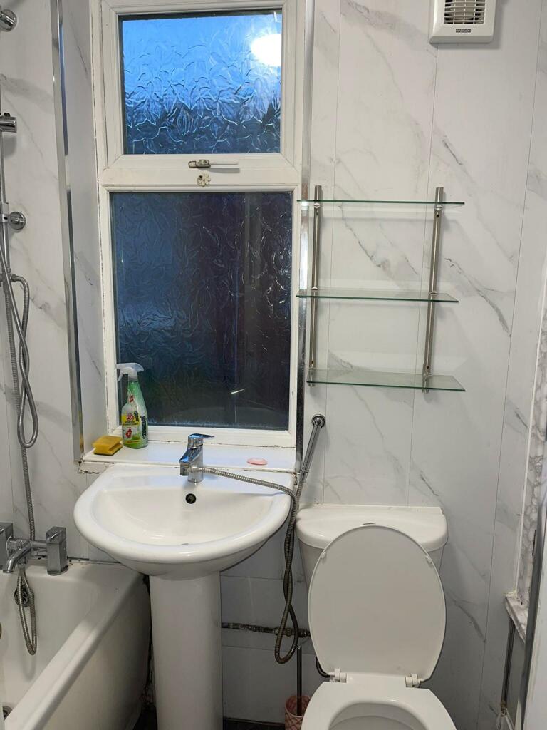 Additional image 5 of Queenswood Road, Moseley B13 9AU