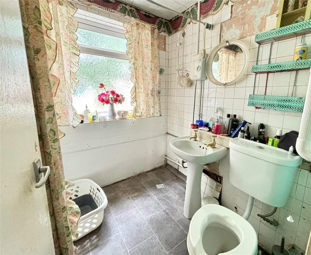 Additional image 9 of Redwood Croft, Birmingham, West Midlands, B14