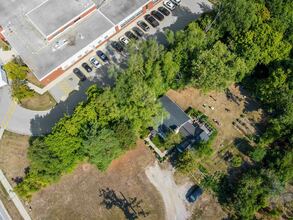 Additional image 2 of 1493 Sixth Line