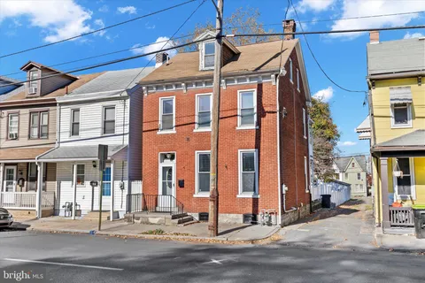 215 Walnut Street, Lebanon, PA 17042
